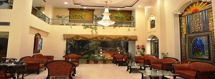 1720/Hotel Meraden Grand - Varanasi 04.jpg